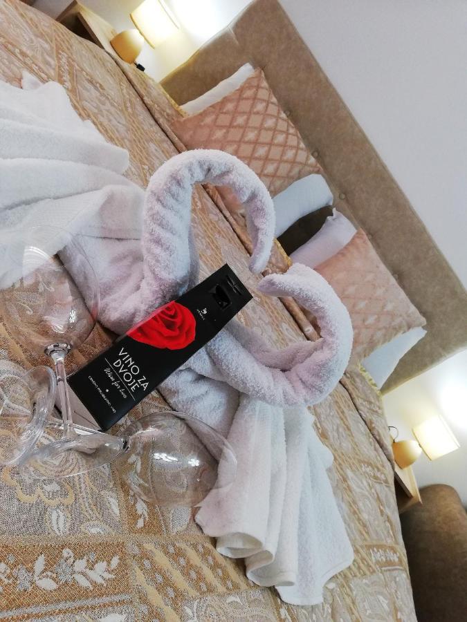 Apartman Temida Lux Vrnjačka Banja Esterno foto